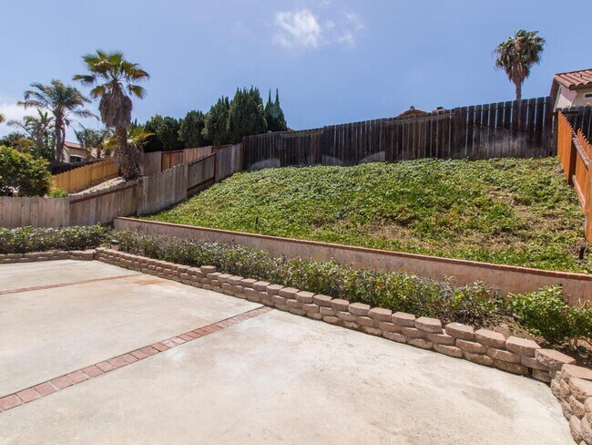Building Photo - Rancho Del Oro Home
