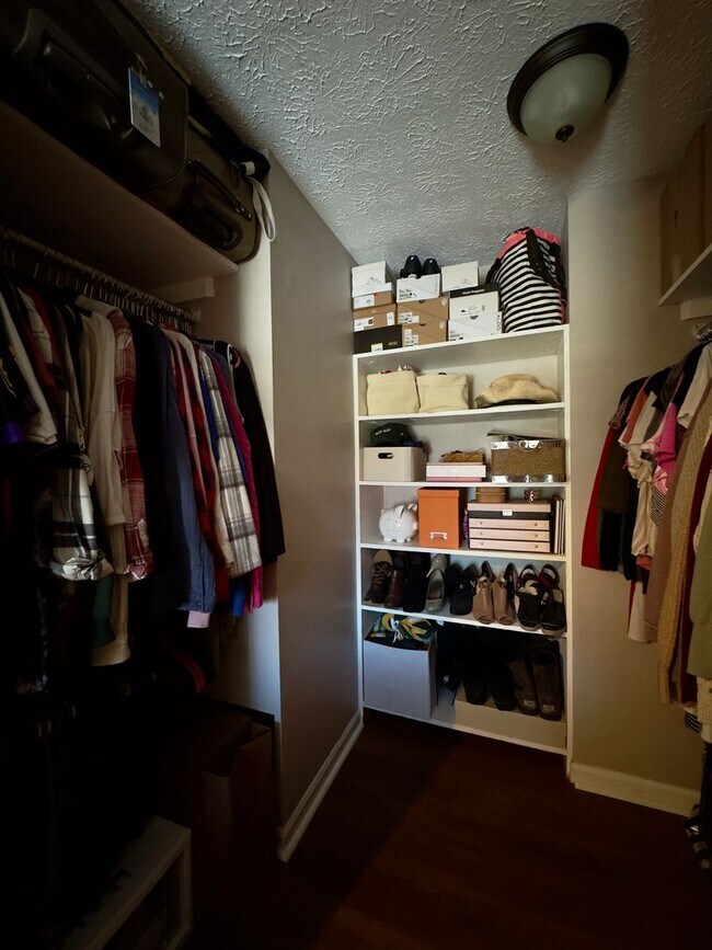 Building Photo - Charming 2 Bedroom/2 Bathroom Townhome with Spacious Yard and Deck in Woodlawn, MD!