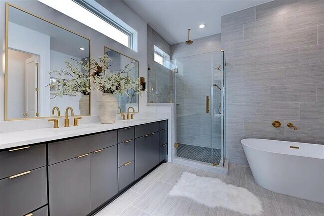 Building Photo - 7120 Gary St