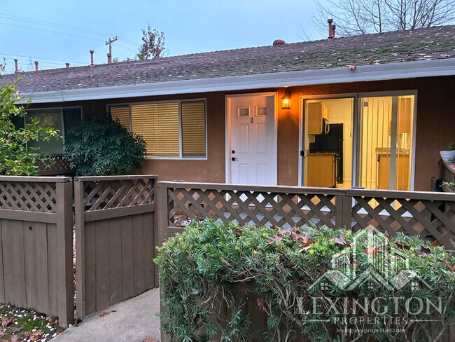 Primary Photo - Stunning, 2BD/1BA, Condo in the Villaggio Community off Madison Ave. and Auburn Blvd.!