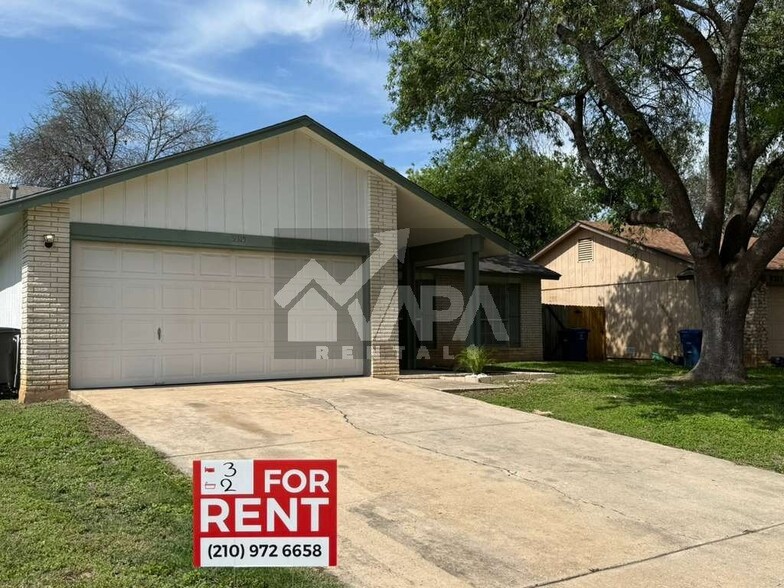 Building Photo - 9315 Cliff Way St
