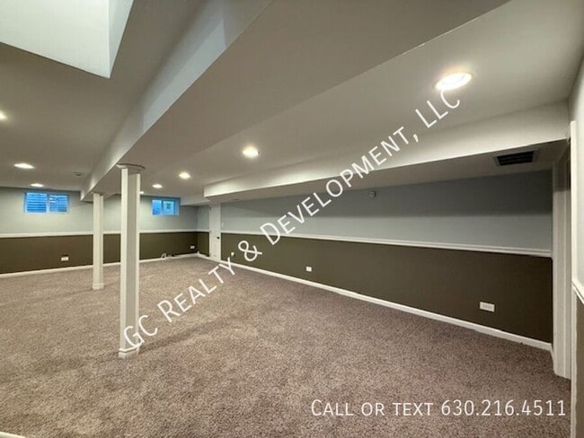 Building Photo - 1615 McDaniel Ave