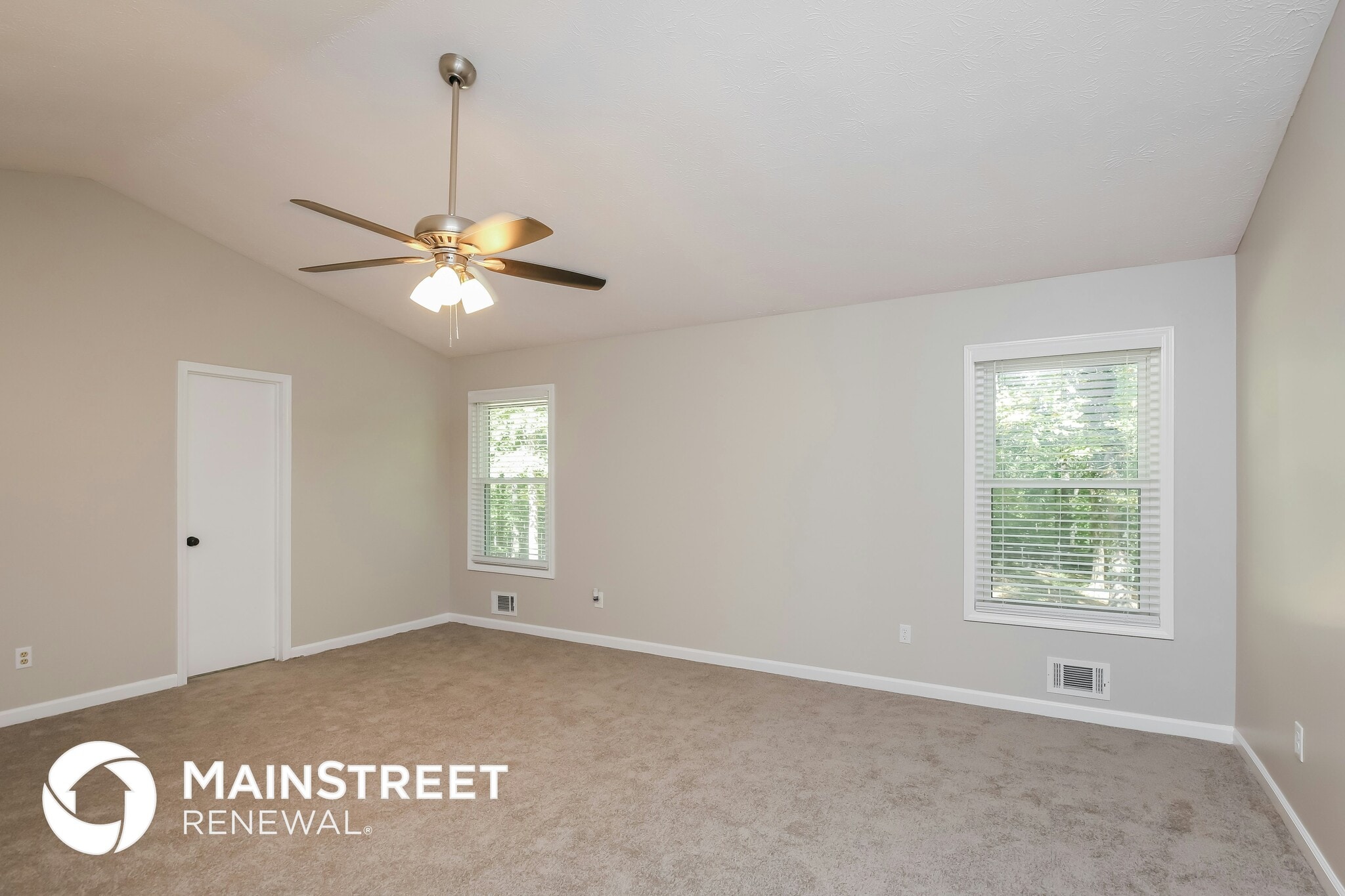 Building Photo - 1255 Taramore Dr