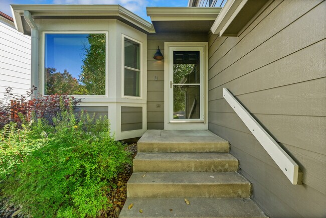 Building Photo - 5750 S Youngfield St