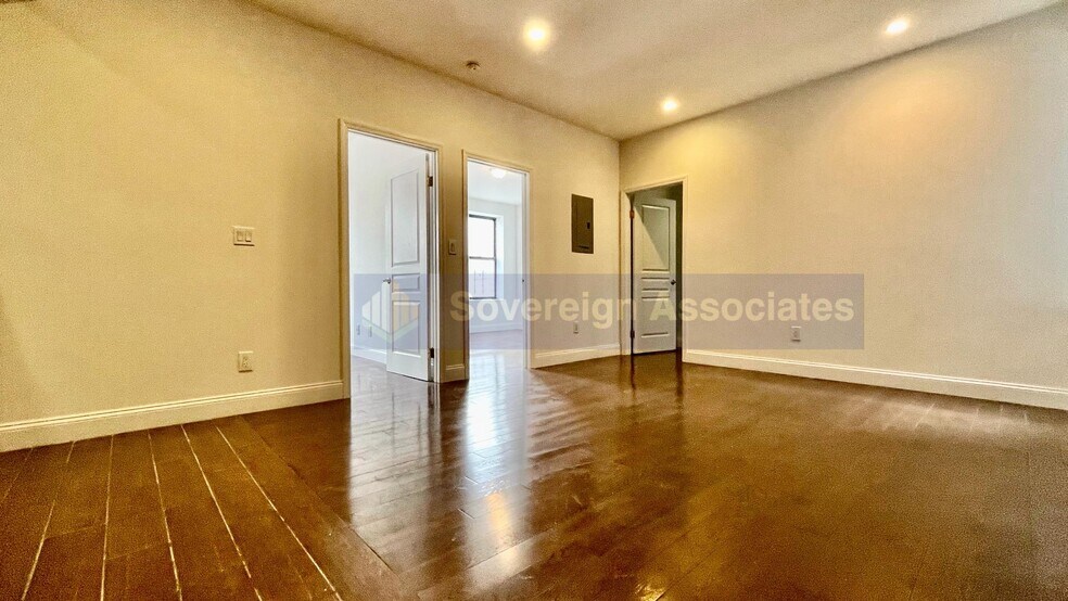 Building Photo - 285 St Nicholas Ave