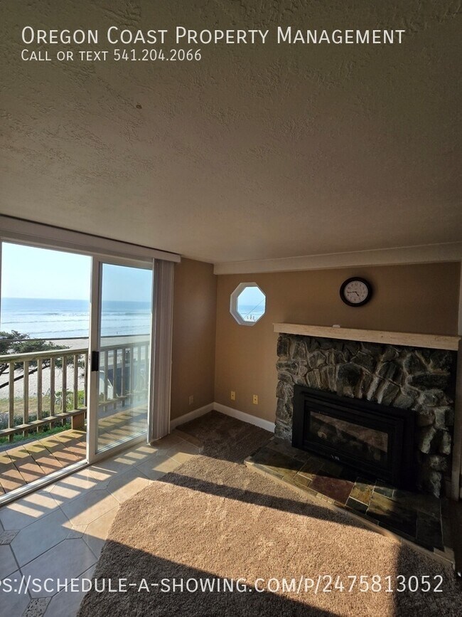 Building Photo - Ocean Views 1bed/1bath Upstairs Unit