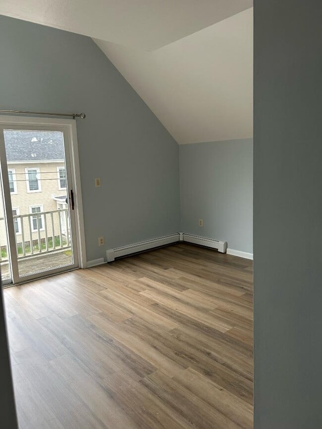 Building Photo - 29 Jackson St