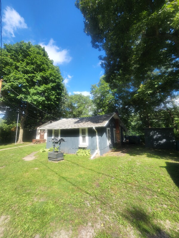 Building Photo - 504 S Martin St