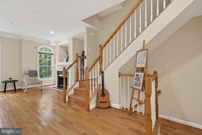 Building Photo - 8814 Hunting Lodge Ct