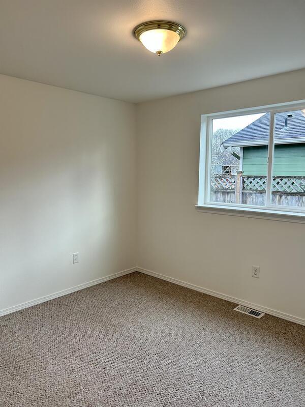 Building Photo - 6471 Portal Manor Dr