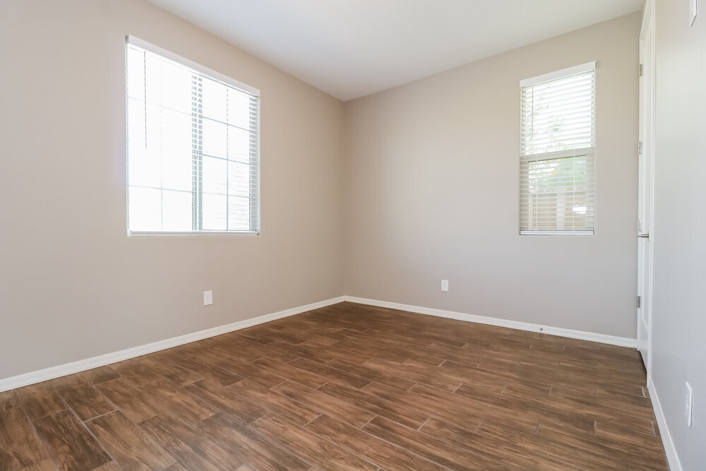 Building Photo - 21051 W Almeria Rd