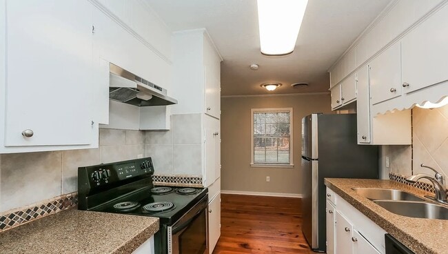 Building Photo - 116 Meadowdale Dr