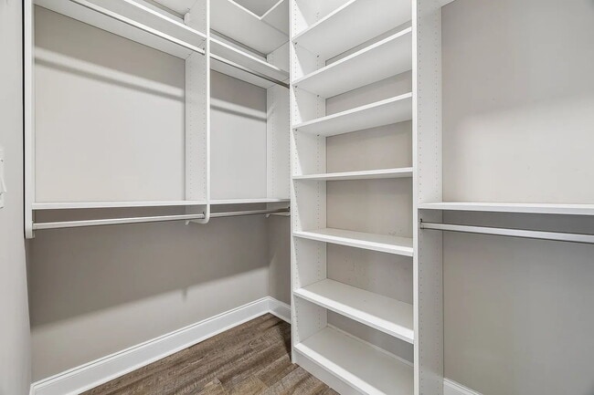 Building Photo - 1082 Wittys Way