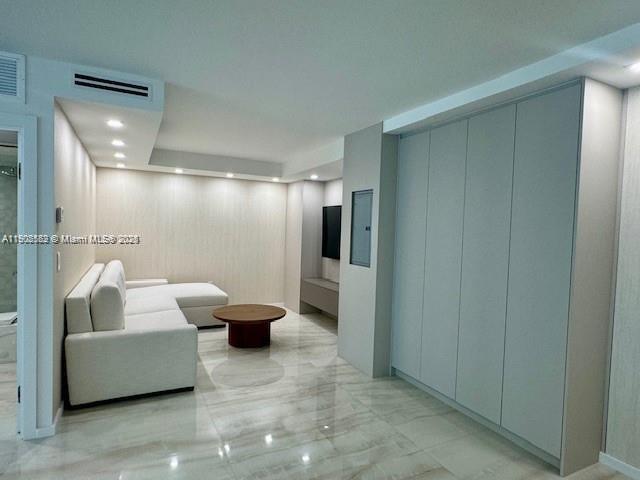 Building Photo - 9801 Collins Ave