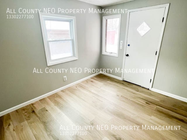 Building Photo - 13526 Cedar Rd