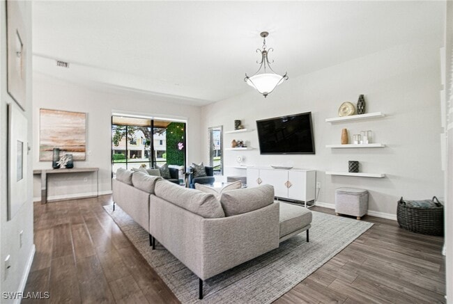 Building Photo - 7585 Bristol Cir