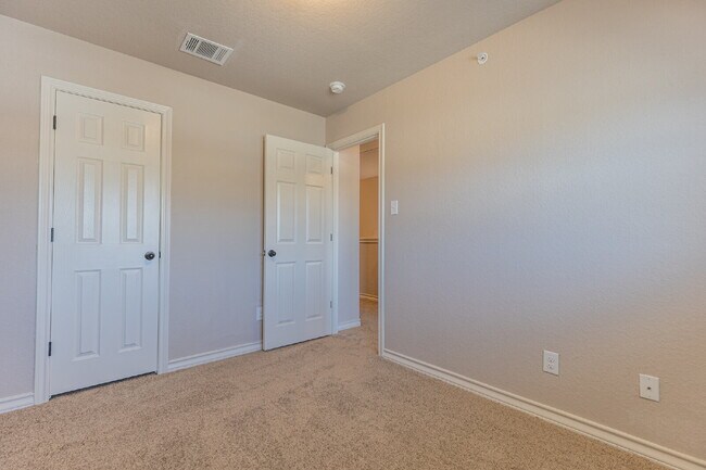 Building Photo - 7314 Colina Way