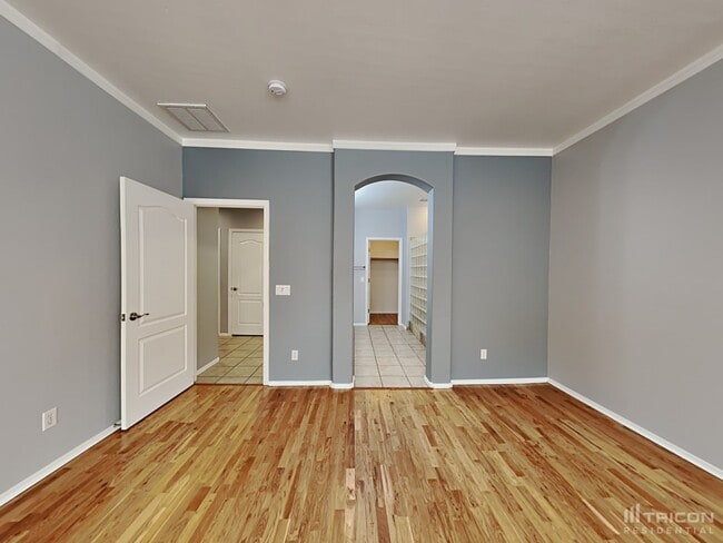 Building Photo - 6147 W Oraibi Dr