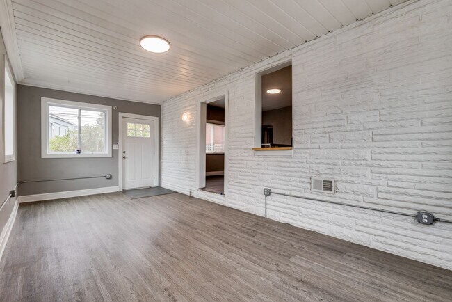 Building Photo - 311 Boggs Ave