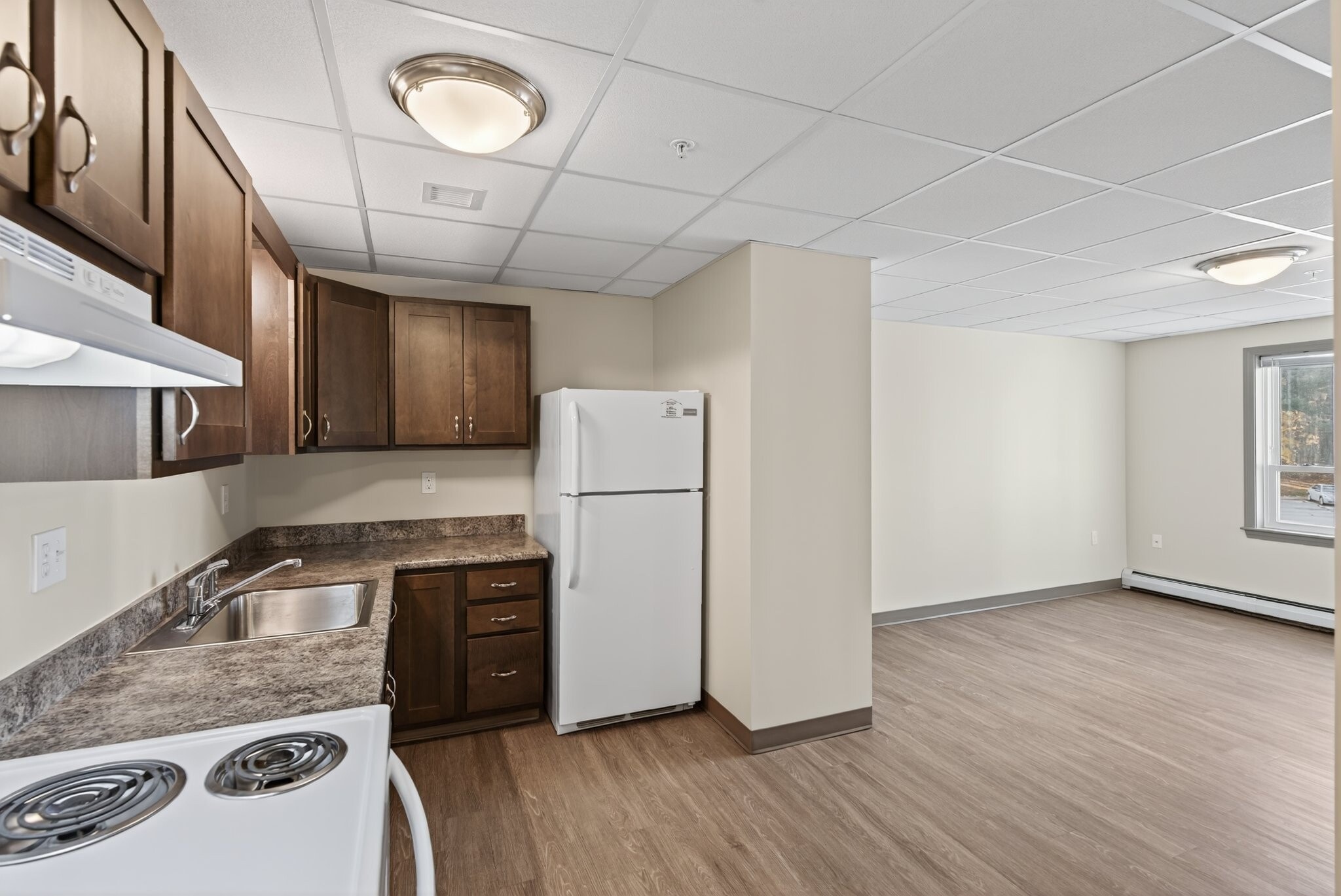 Building Photo - 300 E Bridge St