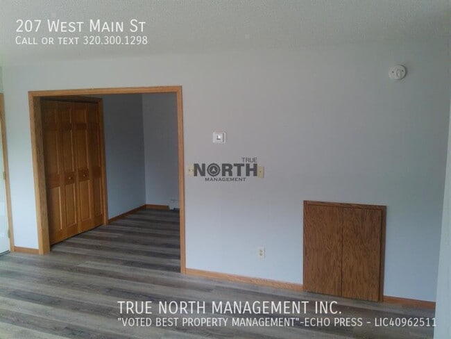 Building Photo - 207 W Main St