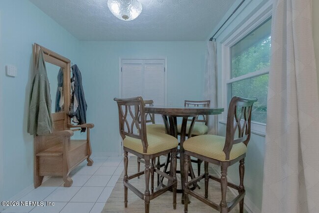 Building Photo - 3128 Old Port Cir W