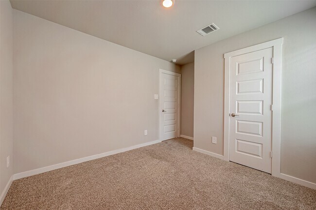 Building Photo - 19010 Norbury Pk Ln