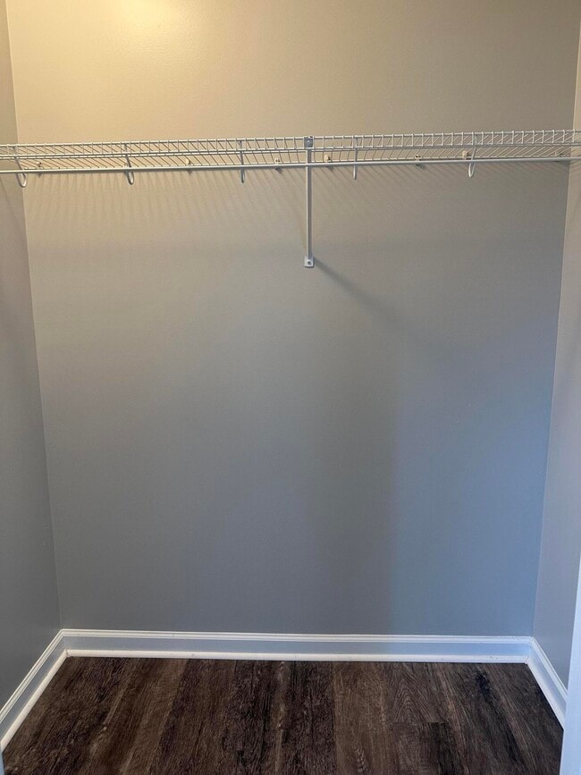 Building Photo - 114 W Green St