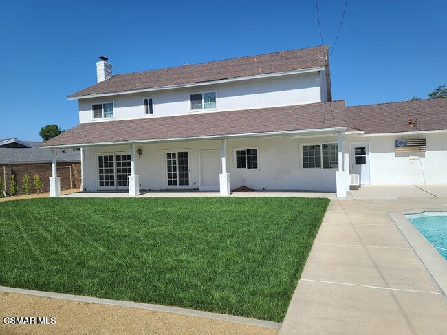 Building Photo - 1574 Norwich Ave