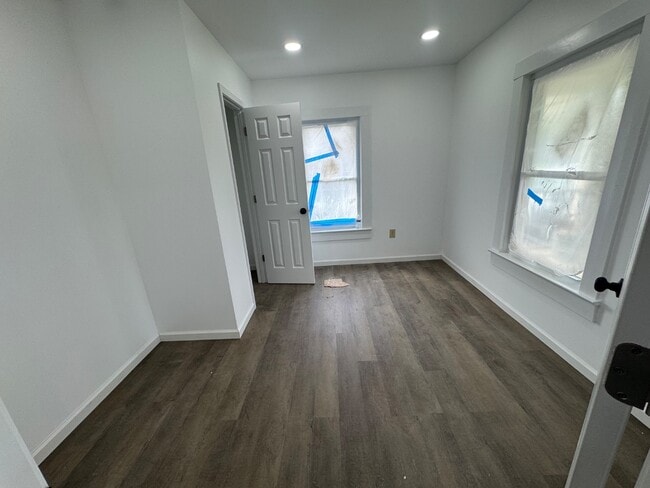 Building Photo - 1012 Northside Terrace