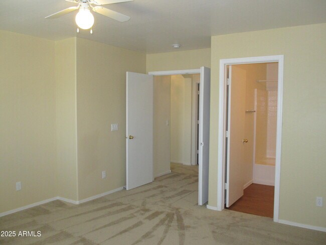 Building Photo - 23006 W Cocopah St
