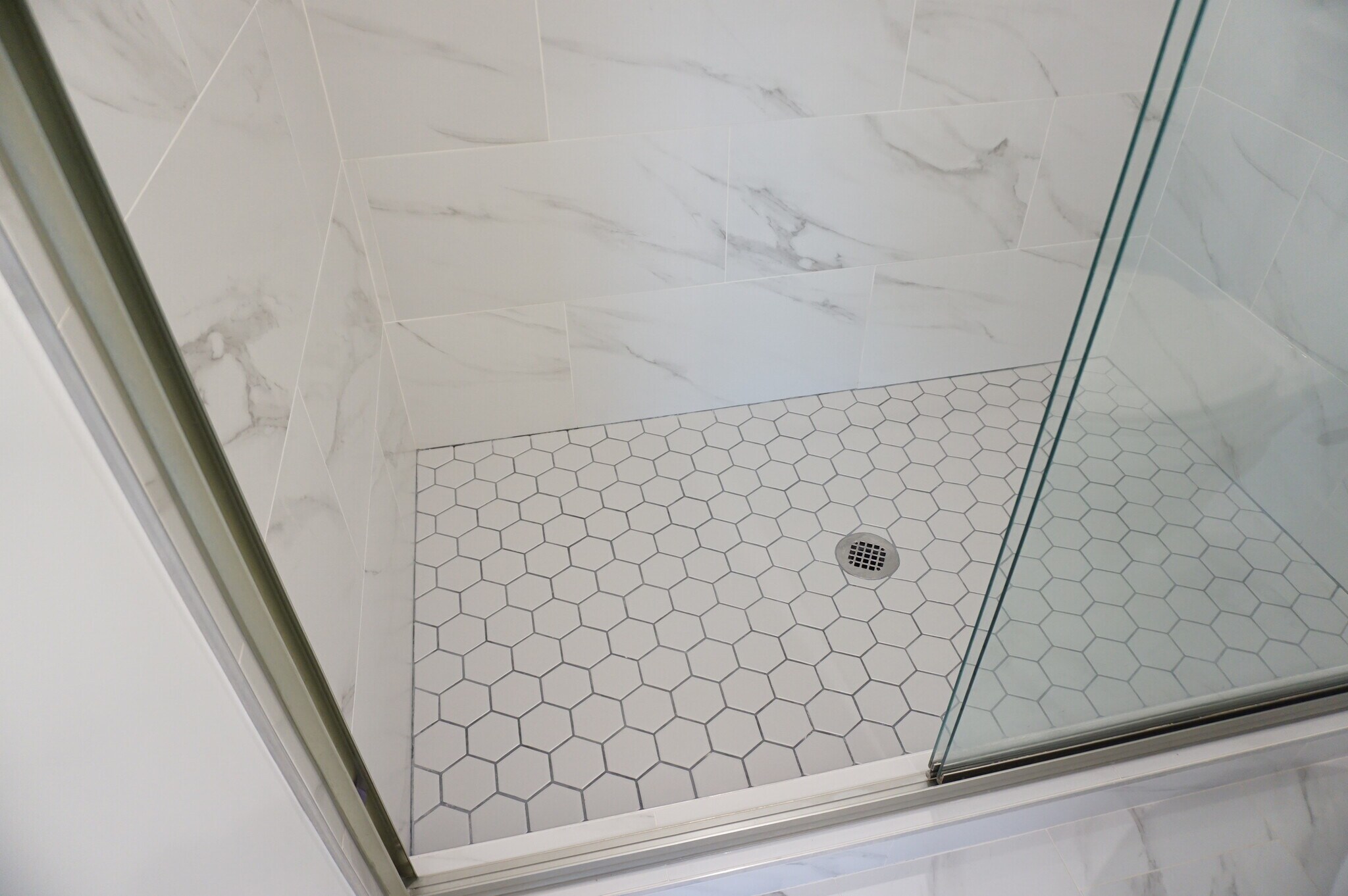 Building Photo - 8826 Quartz Ave