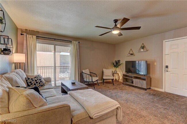 Building Photo - 5097 Indian River Dr