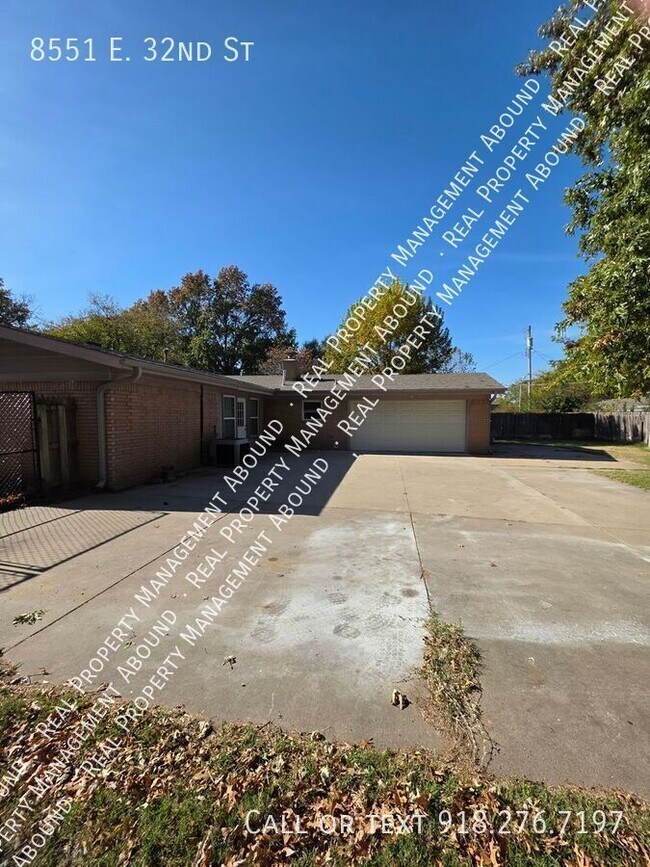 Building Photo - 8551 E 32nd St