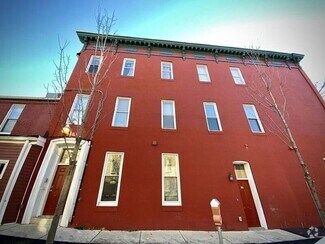 Building Photo - 2031 St Paul St
