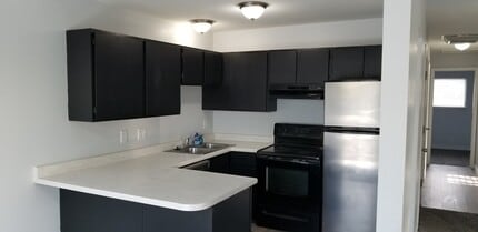 Building Photo - 3550 Parkway Blvd
