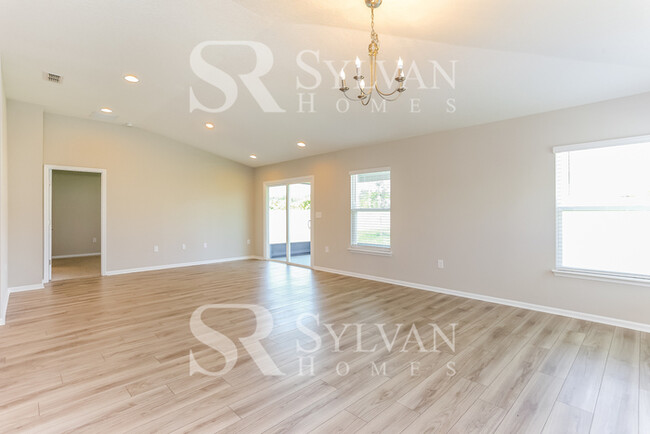 Building Photo - Do not miss this Beautiful 4BR Home!