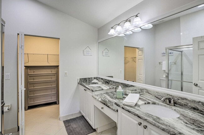 Building Photo - 10280 Crepe Jasmine Ln