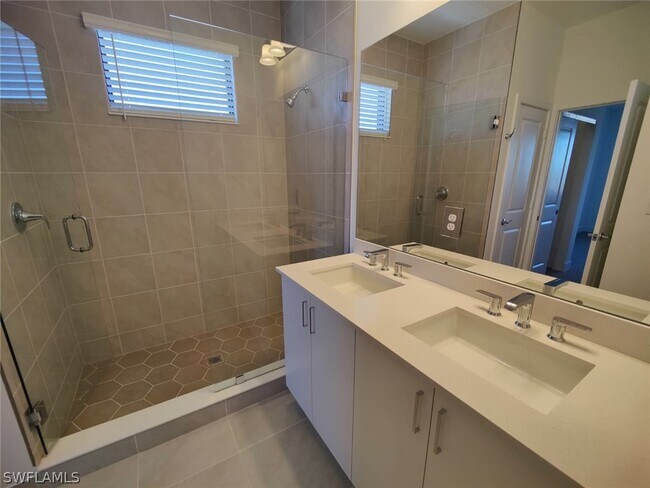 Building Photo - 5871 Cassidy Ln