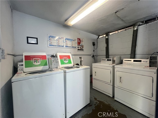 Building Photo - 12926 Doty Ave