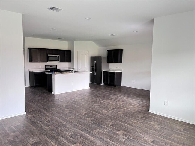 Building Photo - 5130 Jasmine Dawn Dr