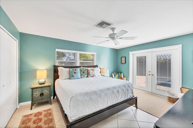 Building Photo - 1155 Bogey Ln