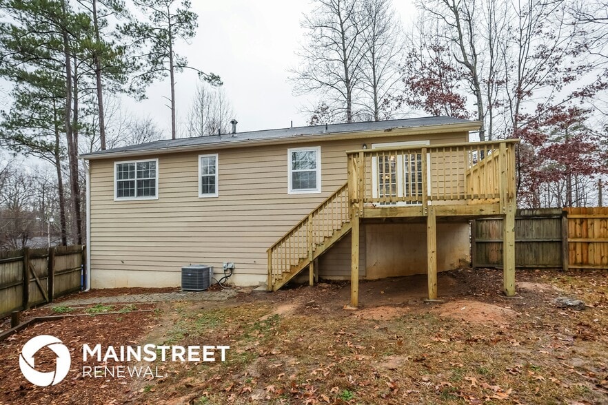 Building Photo - 285 Adelene Way