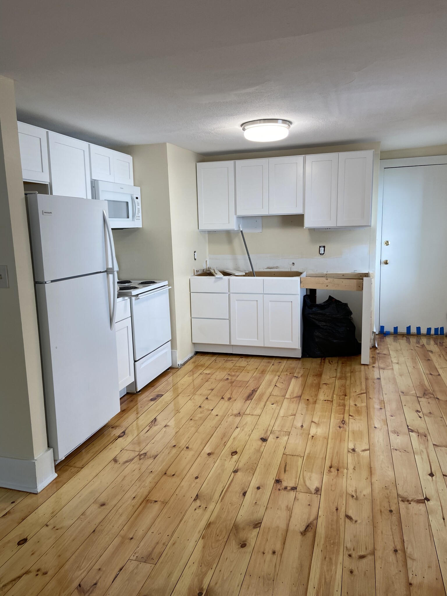 Kitchen under reno - 842 State St
