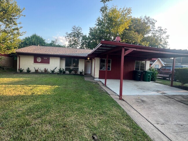 Primary Photo - 5310 Grace Point Ln