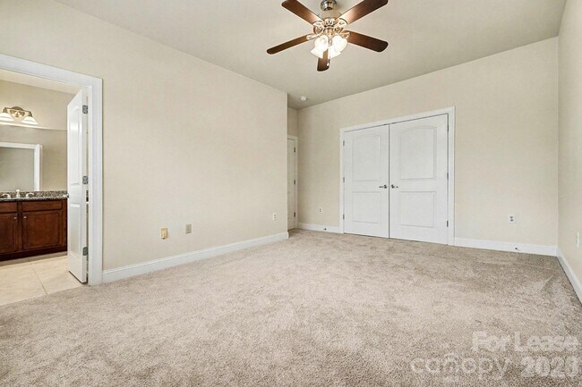 Building Photo - 103 Steinbeck Wy