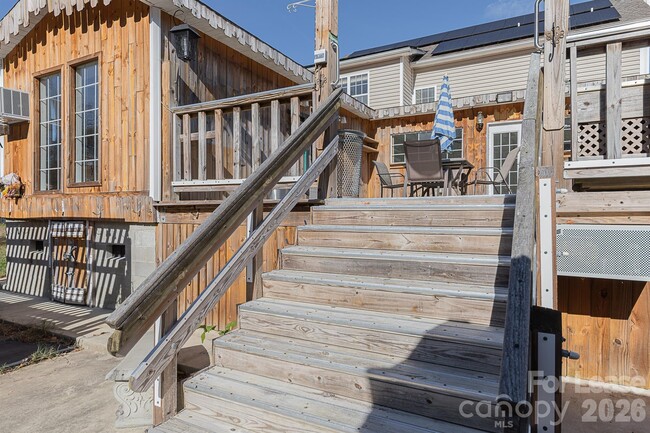 Building Photo - 110 Mendover Dr