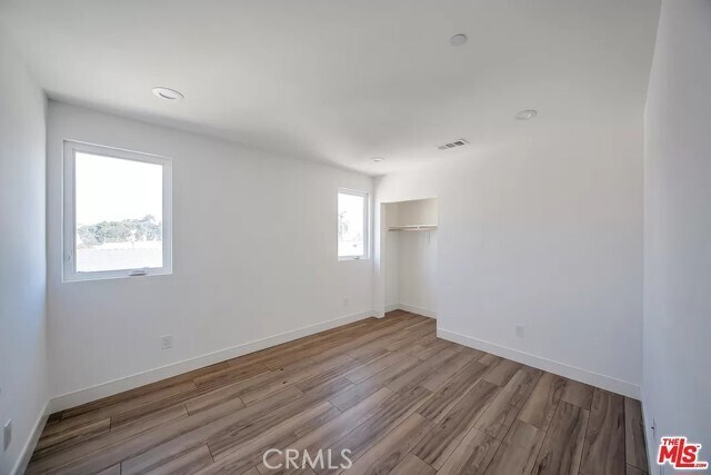 Building Photo - 2153 S West View St