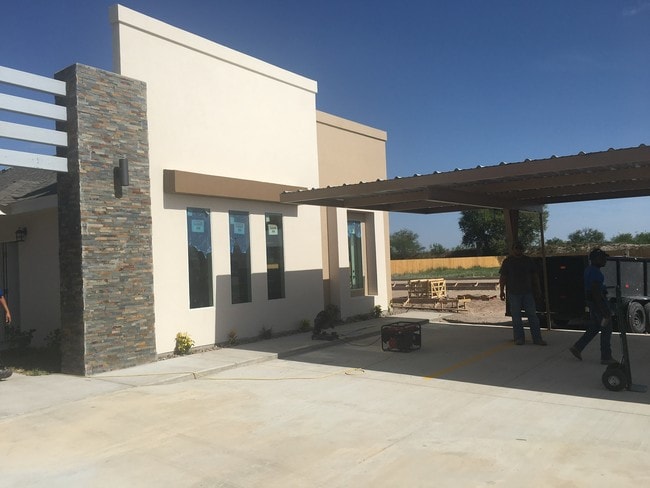 Building Photo - 3108 Javalina Ave