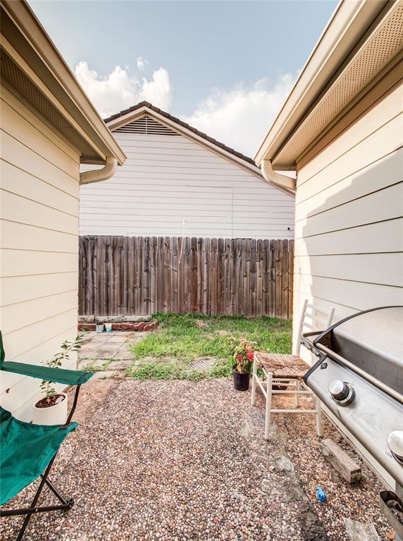 Building Photo - 14226 Woodnook Dr